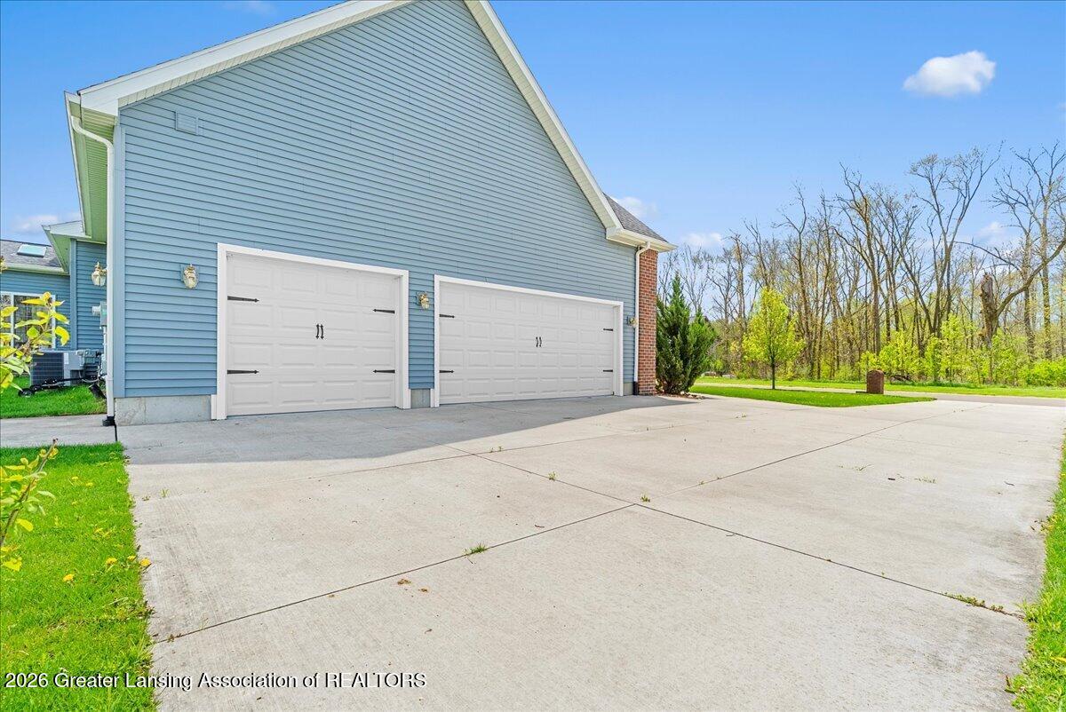 4580 Dimond Way Dimondale, MI 48821 - Photo 5 of 51 13-Media Jett - 19