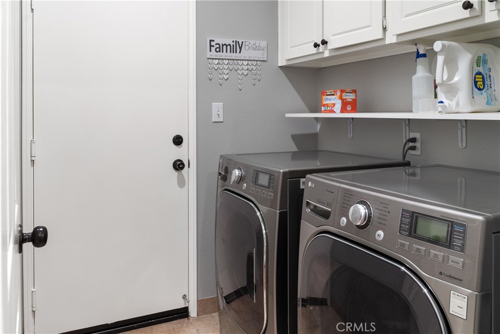 20808 Millbrook Street Riverside, CA 92508 - Photo 42 of 51 a utility room with dryer and washer