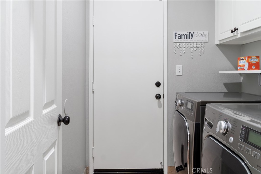 20808 Millbrook Street Riverside, CA 92508 - Photo 43 of 51 a utility room with dryer and washer