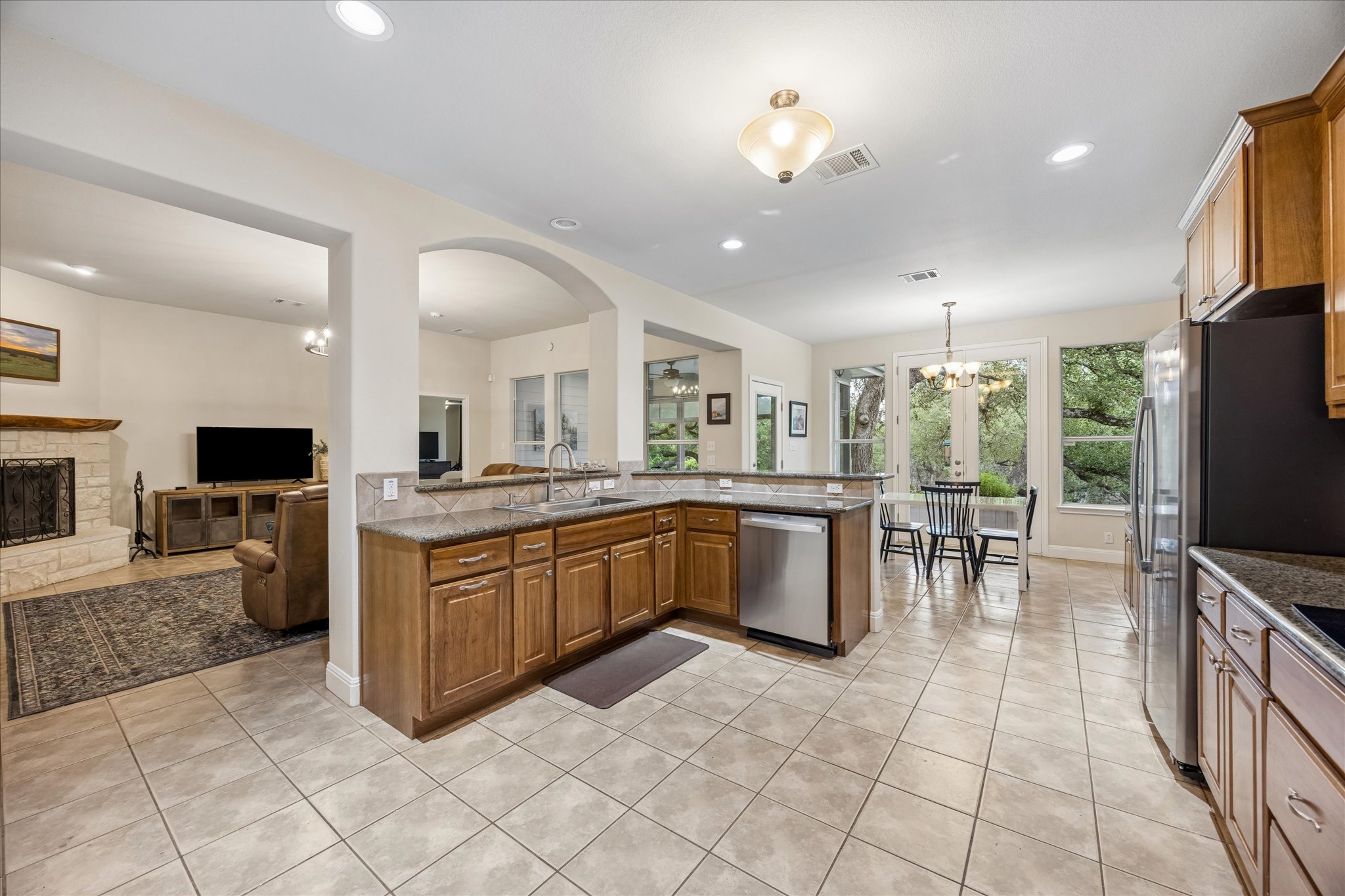 313 South Flamingo Drive Austin, TX 78734 - Photo 11 of 24