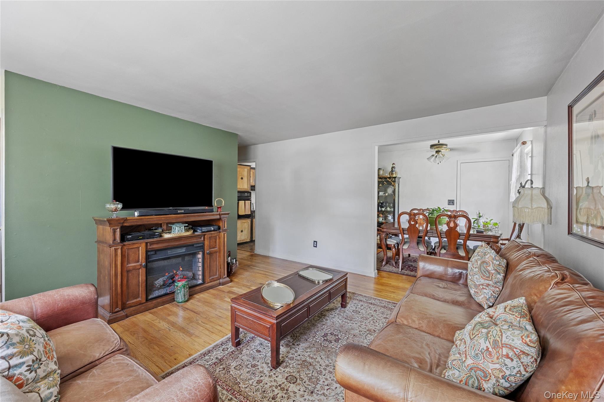 97 Maple Road Rocky Point, NY 11778 - Photo 6 of 33