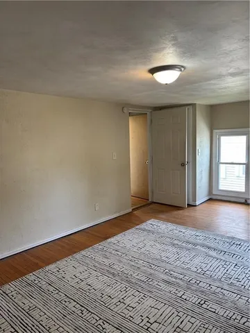 $900 | 77 Cleveland Avenue, Unit B, Elmira, NY 14905