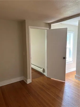 $900 | 77 Cleveland Avenue, Unit B, Elmira, NY 14905