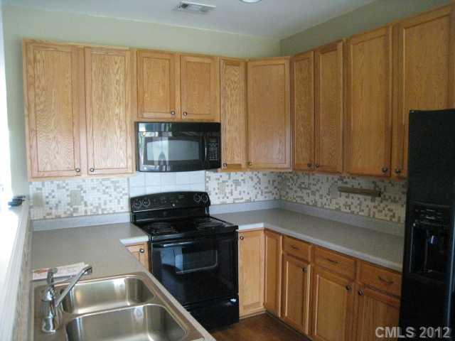 140 Rapids Road, Unit 6391 Fort Mill, SC 29715 - Photo 3 of 6 Gallery Image 3