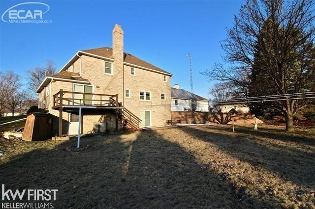 4064 North Gale Road Davison, MI 48423 - Photo 25 of 31 21408916-24.JPG