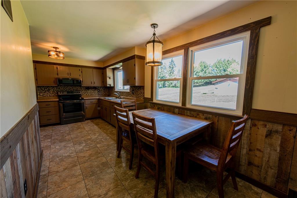 1261 Old State Road Apollo, PA 15613 - Photo 16 of 25
