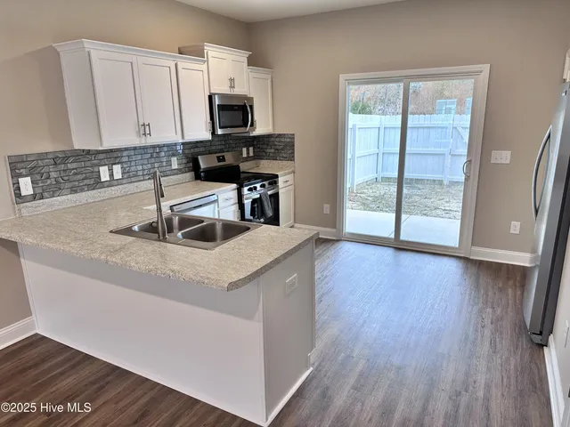 $1,485 | 617 Jacks Xing Drive, Hubert, NC 28539