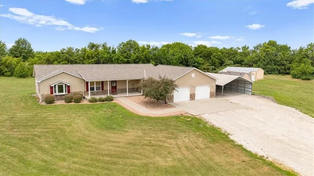 $610,000 | 295 East 2300th Road, Edgerton, KS 66021
