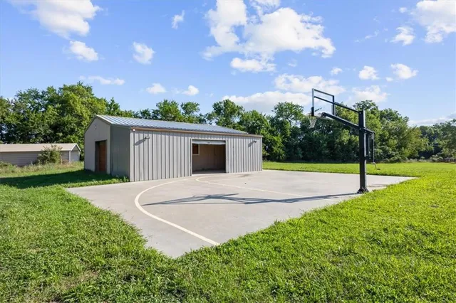 $610,000 | 295 East 2300th Road, Edgerton, KS 66021