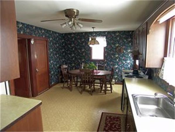 29 Bateswell Road Boston, MA 02124 - Photo 8 of 21 Gallery Image 8