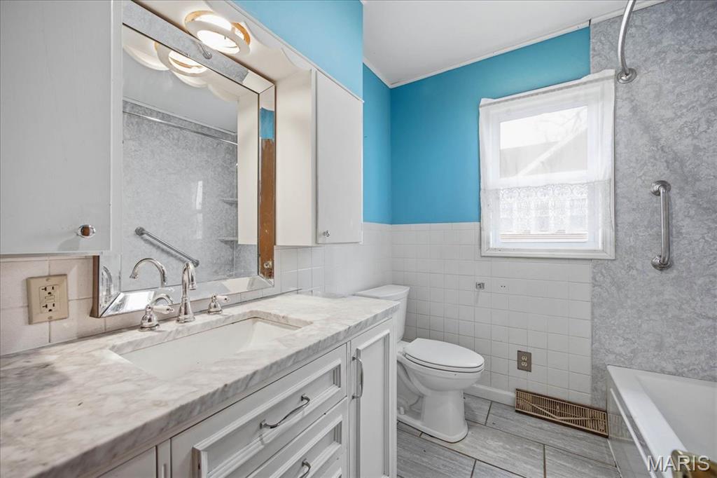 89 South Main Street Hoyleton, IL 62803 - Photo 15 of 47