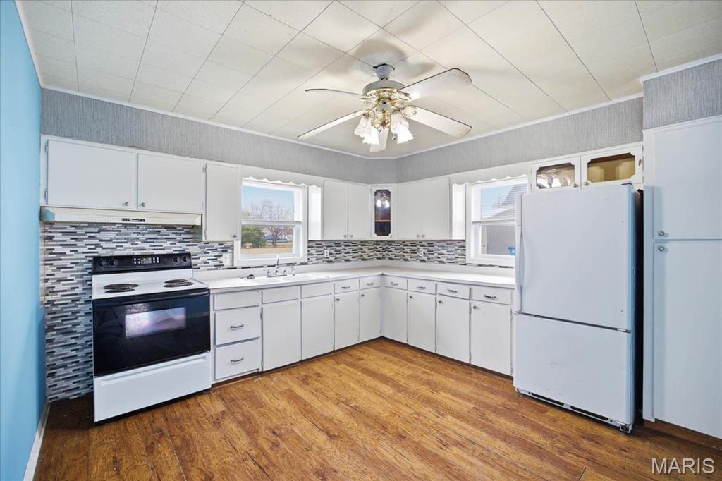 89 South Main Street Hoyleton, IL 62803 - Photo 10 of 47