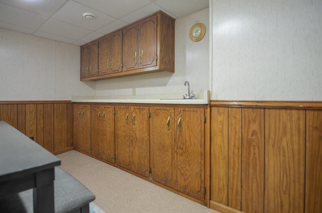 3672 Finger Road Green Bay, WI 54311 - Photo 29 of 40
