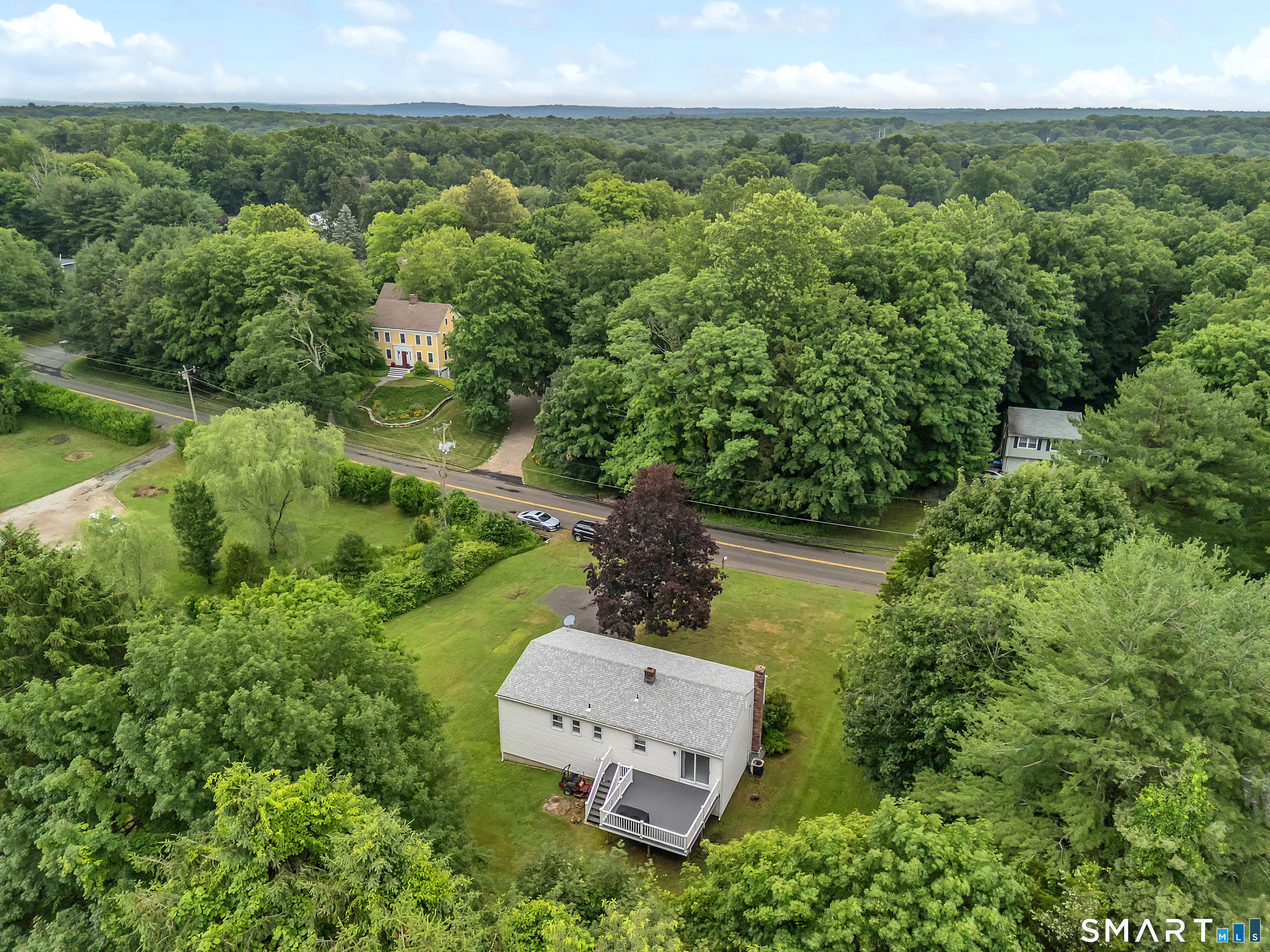 1144 Long Hill Road Guilford, CT 06437 - Photo 33 of 40