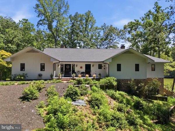 $1,300,000 | 750 Levelgreen Road, Lancaster, VA 22503