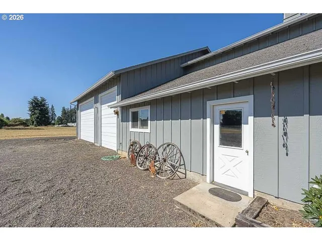 $1,071,000 | 33844 White Oak Road, Corvallis, OR 97333