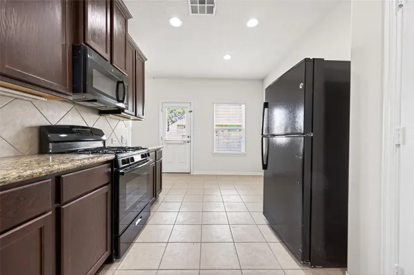 $2,100 | 24634 Lakecrest Creek Drive, Katy, TX 77493