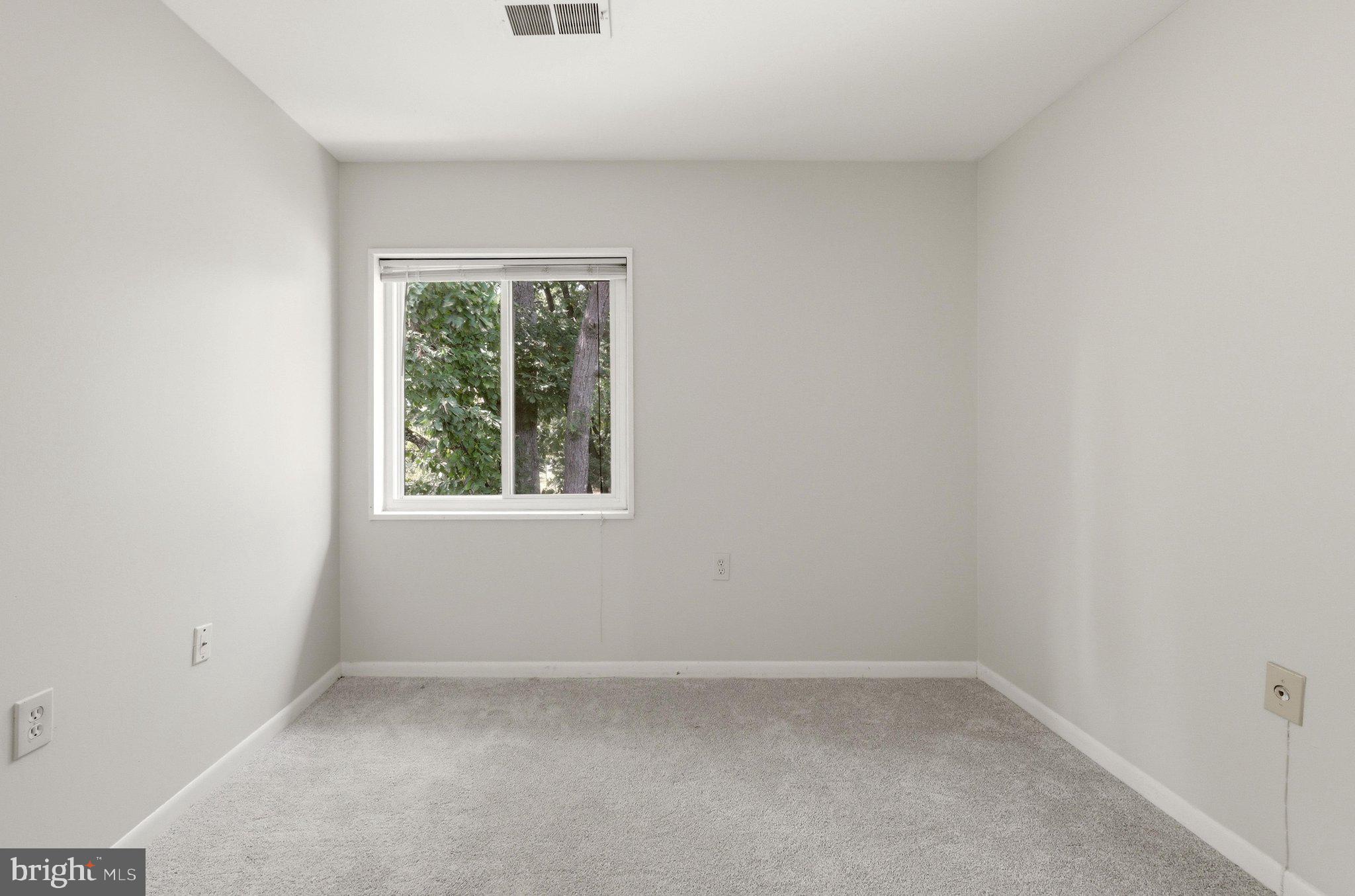 1405 Northgate Square, Unit 32B Reston, VA 20190 - Photo 19 of 25 Bedroom