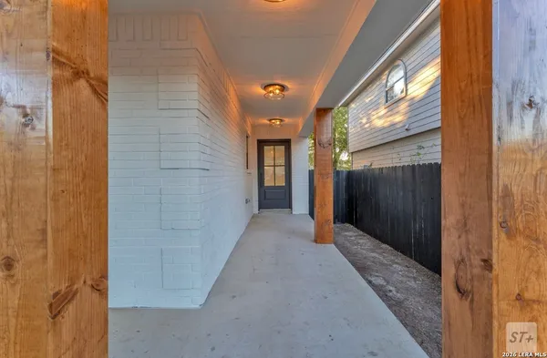 $2,200 | 671 Lynx Mountain, San Antonio, TX 78251