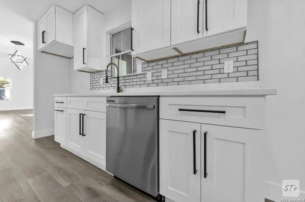 $2,200 | 671 Lynx Mountain, San Antonio, TX 78251