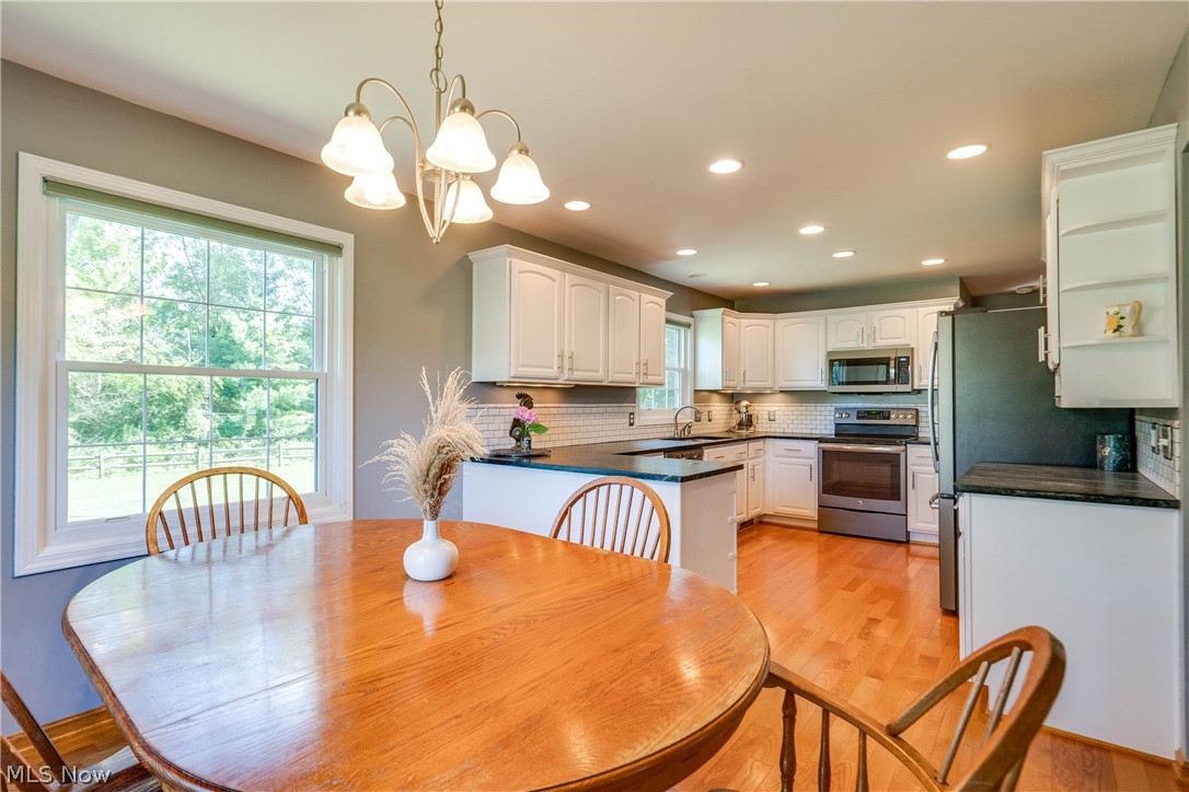 1431 Fixler Road Wadsworth, OH 44281 - Photo 12 of 35