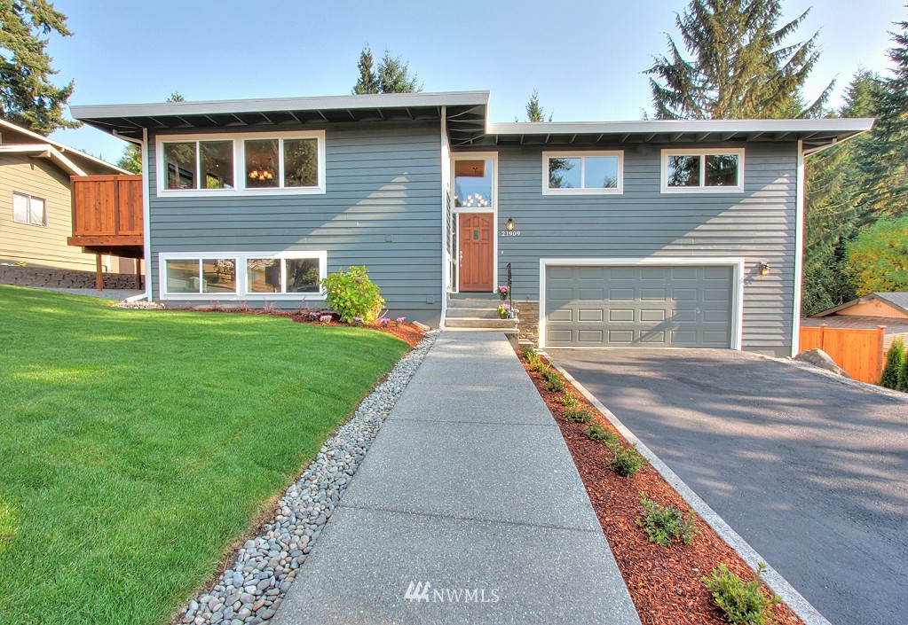 21909 Meridian Avenue South Bothell, WA 98021 - Photo 1 of 14