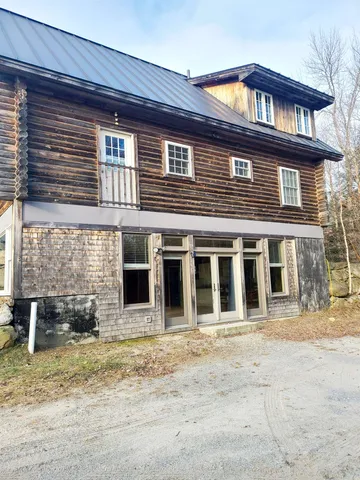 $1,450 | 4 Sand Hill Road, Unit 2, Croydon, NH 03773