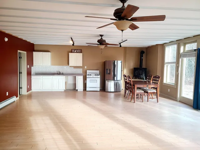 $1,450 | 4 Sand Hill Road, Unit 2, Croydon, NH 03773