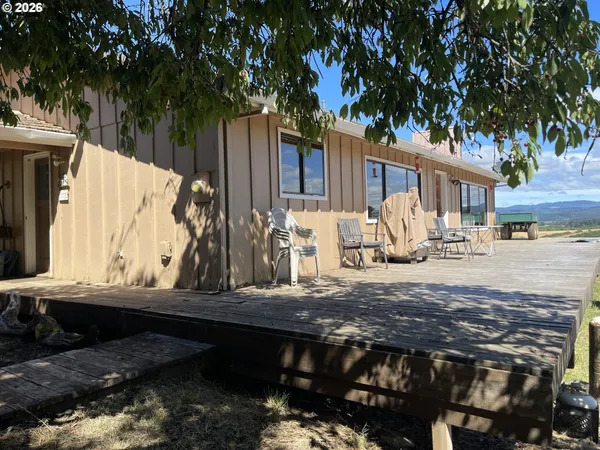 $1,900,000 | 27181 Frys Lane, Sheridan, OR 97378