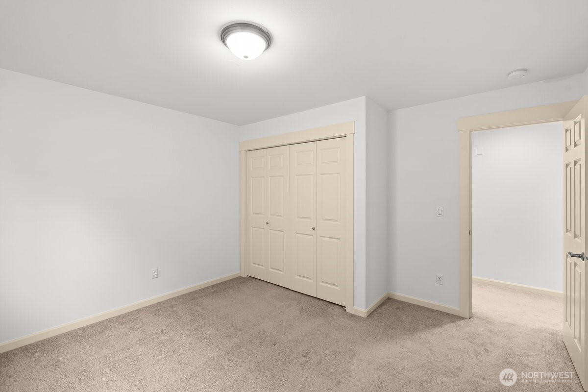 603 194th Place Southeast Bothell, WA 98012 - Photo 24 of 30 an empty room with a empty space