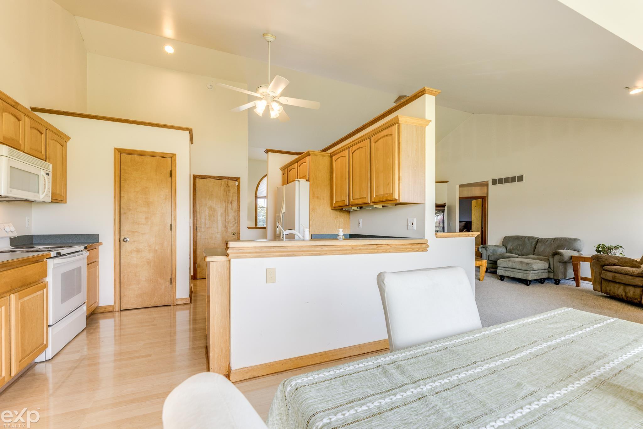 2180 Eagling Road Memphis, MI 48041 - Photo 26 of 54 50123076-25.JPG