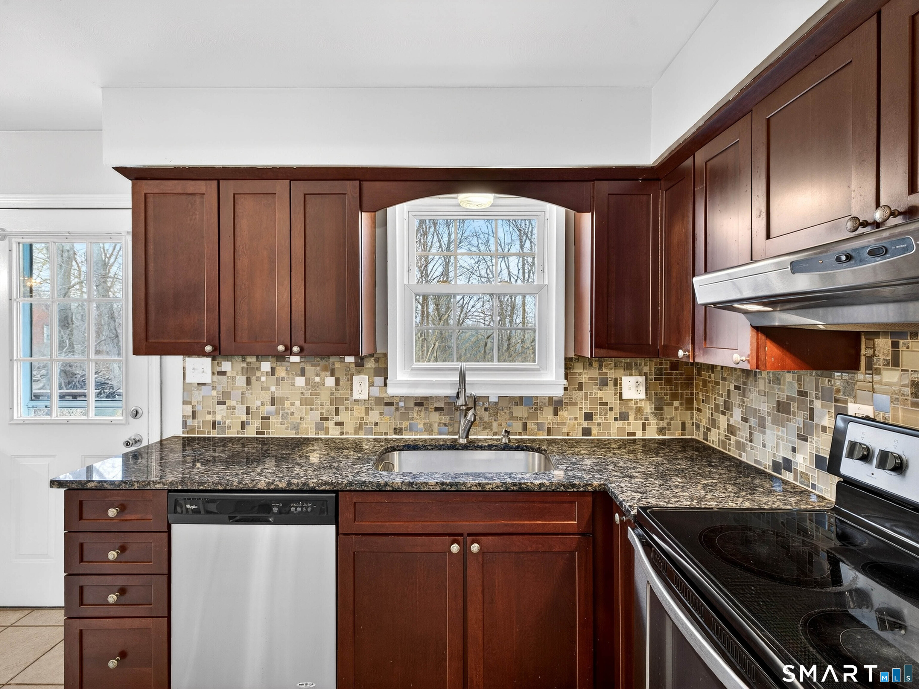 15 Partridge Lane Clinton, CT 06413 - Photo 12 of 39