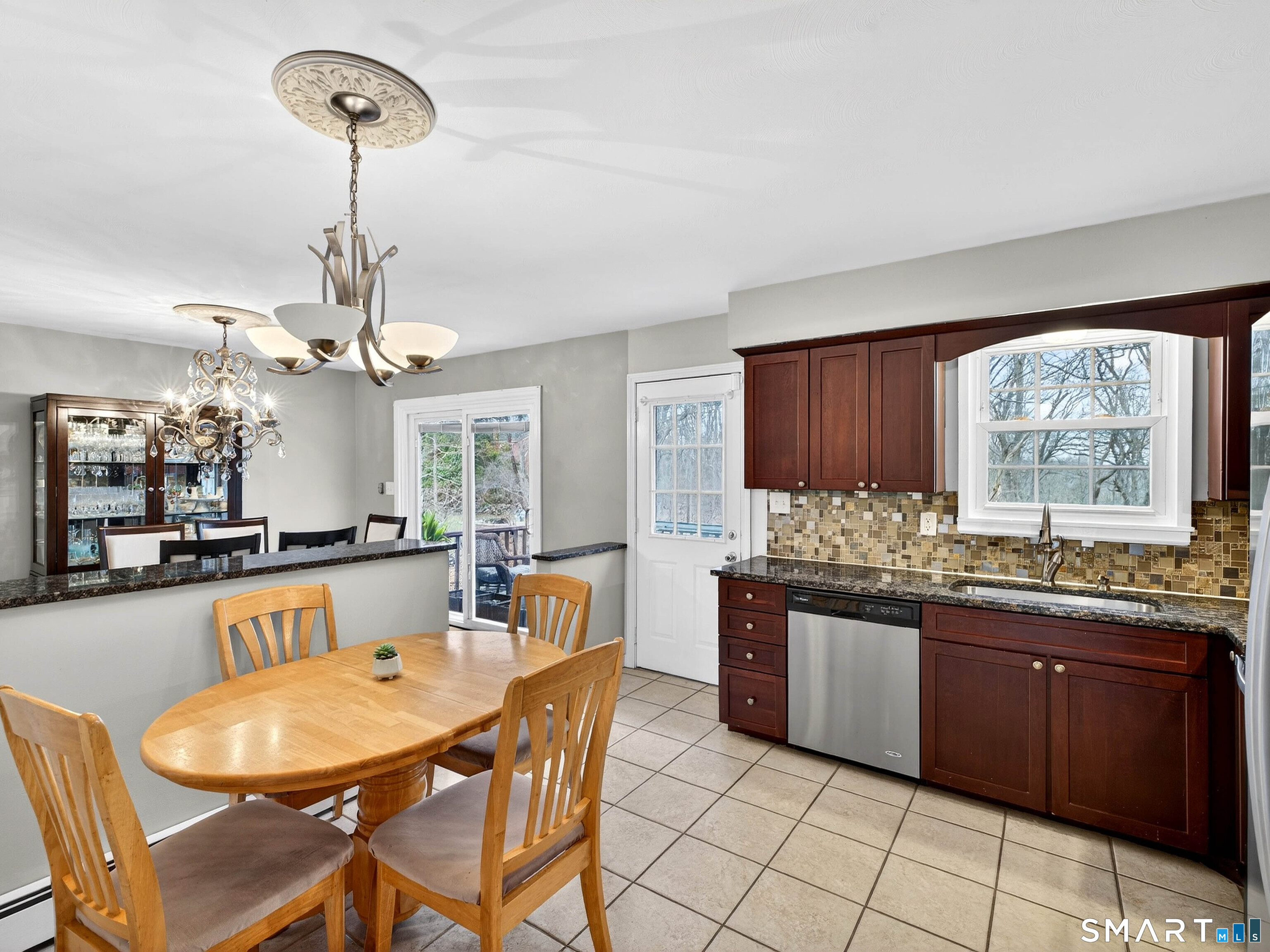 15 Partridge Lane Clinton, CT 06413 - Photo 10 of 39