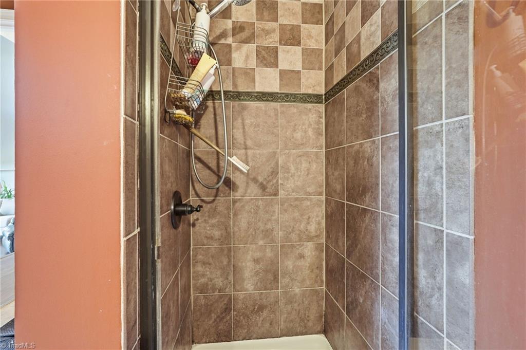 169 Ben Smith Road Kernersville, NC 27284 - Photo 21 of 49