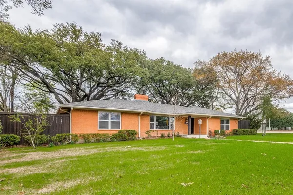 $4,500 | 6815 Azalea Lane, Dallas, TX 75230