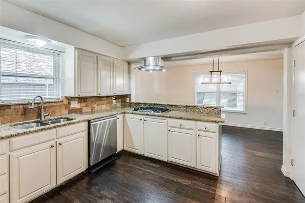 $4,500 | 6815 Azalea Lane, Dallas, TX 75230