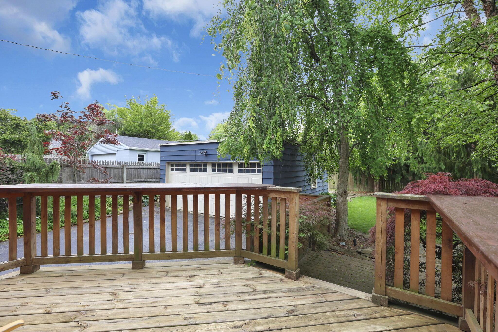 249 Blenheim Road Columbus, OH 43214 - Photo 33 of 47 50-web-or-mls-G02A6169