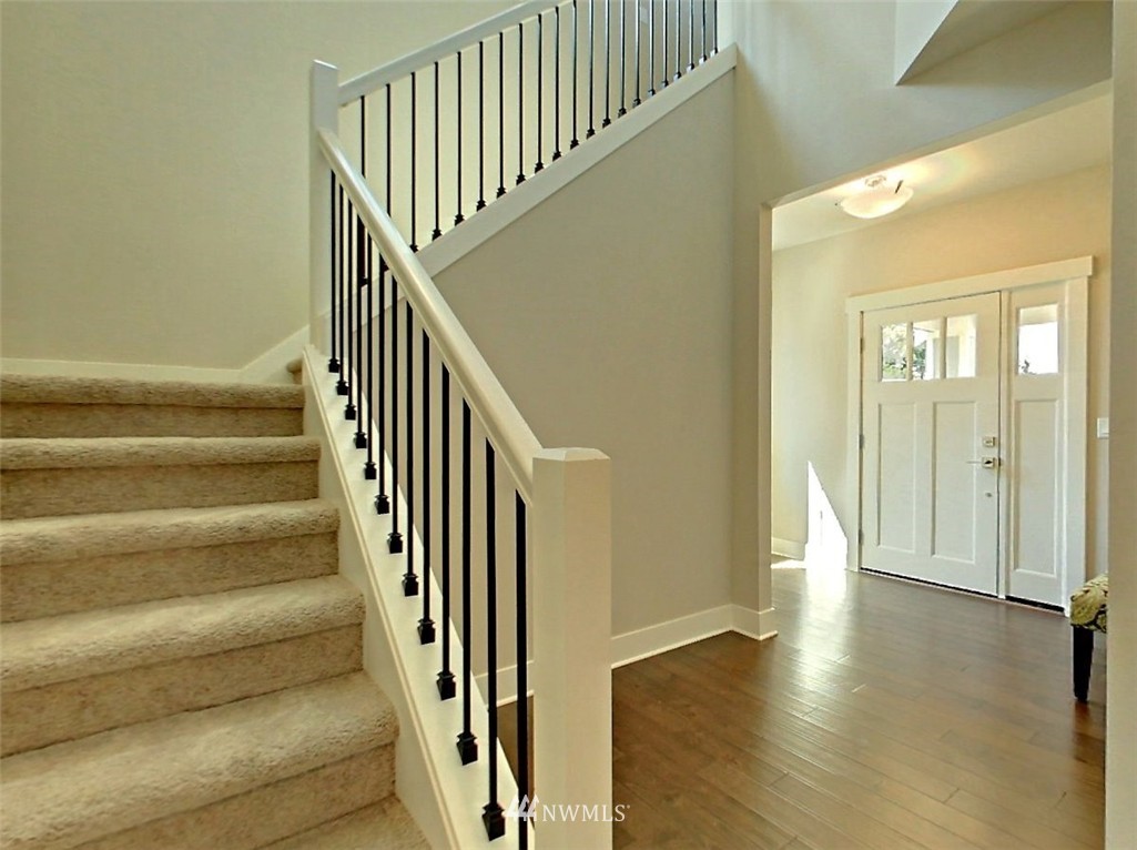 22 213th Street Southwest Bothell, WA 98021 - Photo 4 of 24