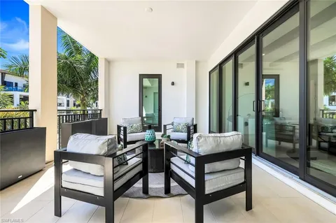 $2,845,000 | 1130 3rd Avenue South, Unit 211, Naples, FL 34102