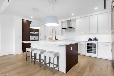 $2,845,000 | 1130 3rd Avenue South, Unit 211, Naples, FL 34102