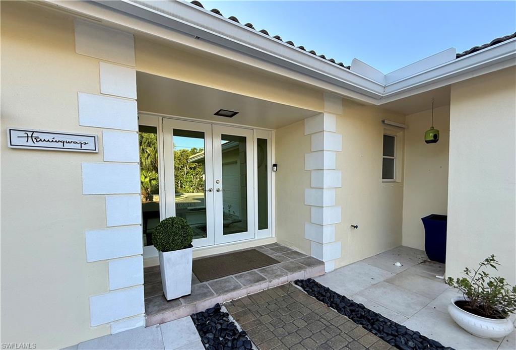 2120 Sandpiper Street Naples, FL 34102 - Photo 7 of 48