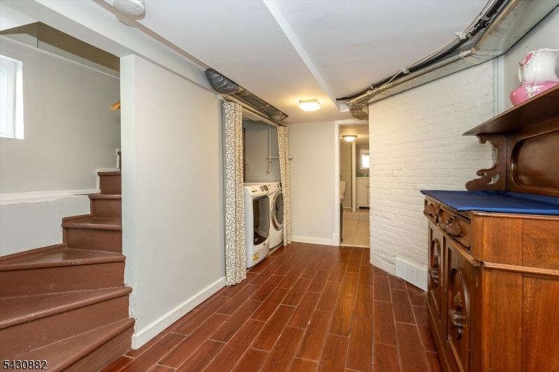 45 Hamilton Road Glen Ridge, NJ 07028 - Photo 40 of 45