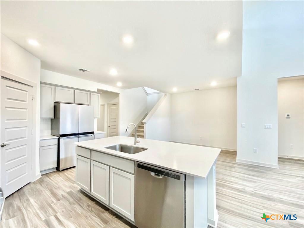 100 Geminiflora Bend Leander, TX 78641 - Photo 9 of 38