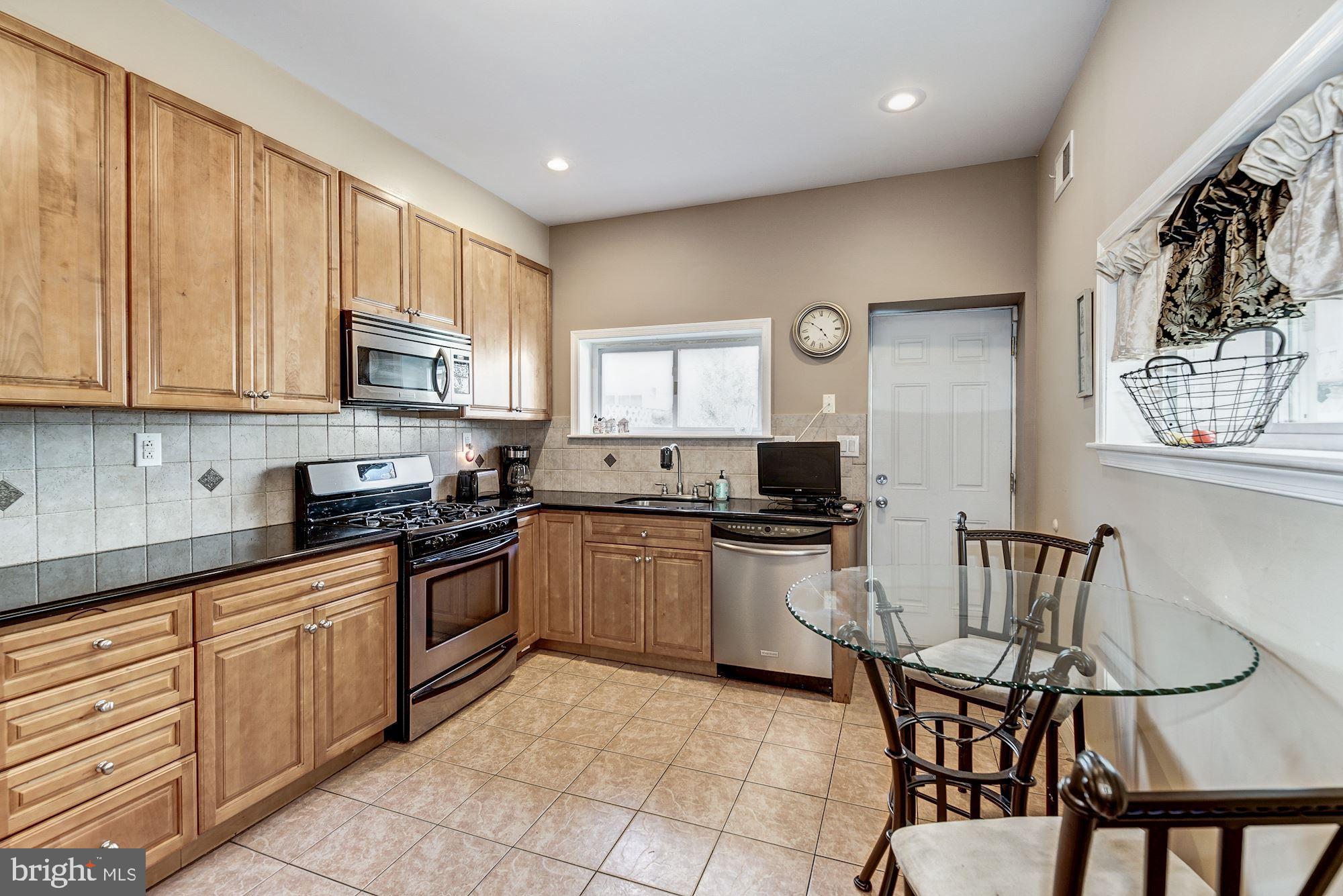1121 West Ritner Street Philadelphia, PA 19148 - Photo 10 of 34 Gallery Image 10
