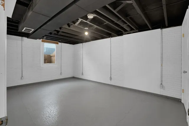 $169,900 | 526 29th Avenue West, Milan, IL 61264