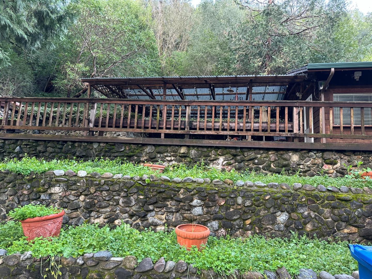 322 Casa Loma Road Morgan Hill, CA 95037 - Photo 2 of 3 a view of a house with yard and sitting area