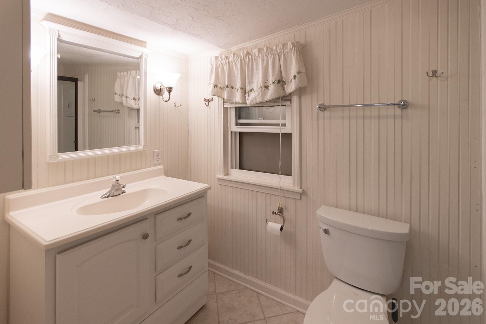 59 South Front Street Franklin, NC 28734 - Photo 20 of 40