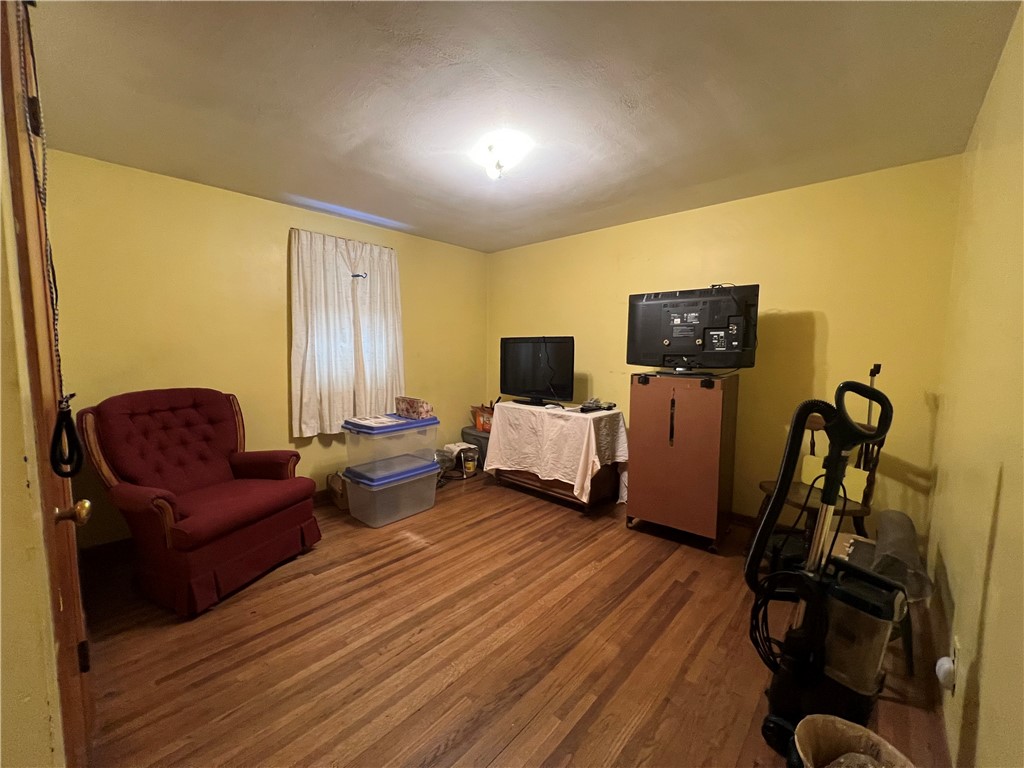 878 West Harrison Avenue Decatur, IL 62526 - Photo 12 of 19 Gallery Image 12