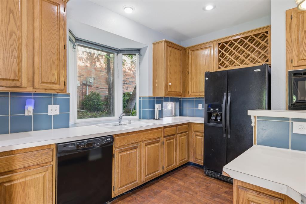 1801 Rolling Ridge Drive Grapevine, TX 76051 - Photo 12 of 37