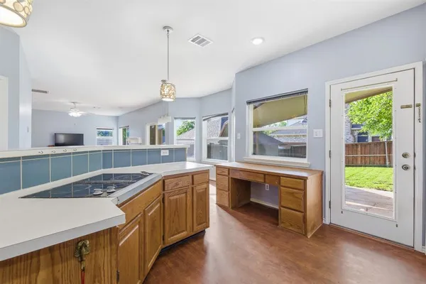 $499,999 | 1801 Rolling Ridge Drive, Grapevine, TX 76051